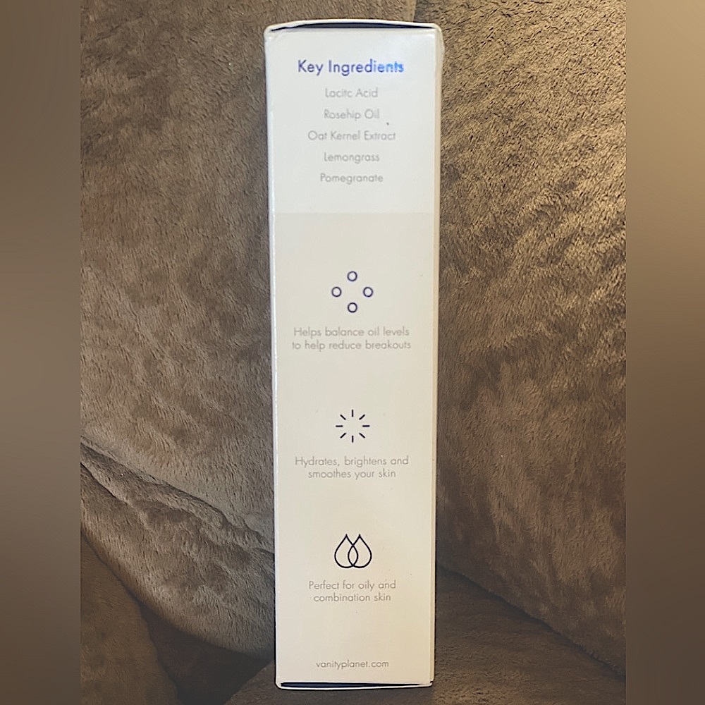 Pomo-Lactic Water Cream — Vanity Planet - Picture 4 of 16